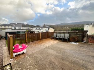 Photo 24- click for photo gallery